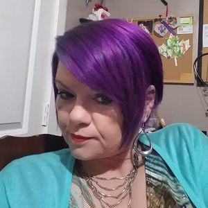 Meet your Posher, Tonya